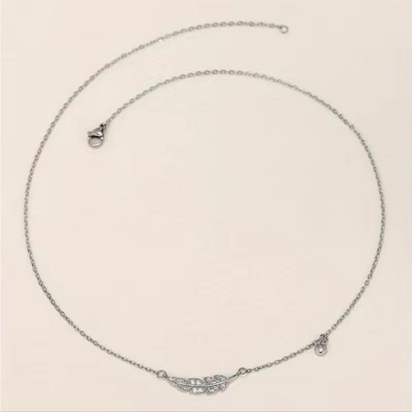 BOHEMIAN CRYSTAL ANGEL FEATHER WING 925 SILVER PENDANT CLAVICLE NECKLACE - Picture 6 of 6